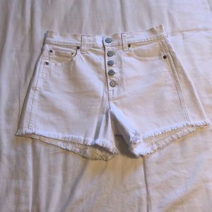 NWOT Gap high rise denim button up shorts